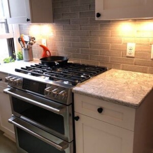 Cambria quartz countertop in Minneapolis Condo remodel