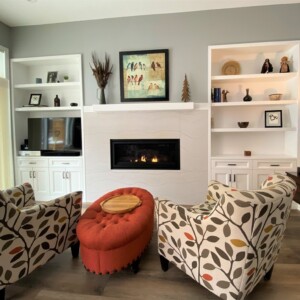 Crocus Hill Seating area